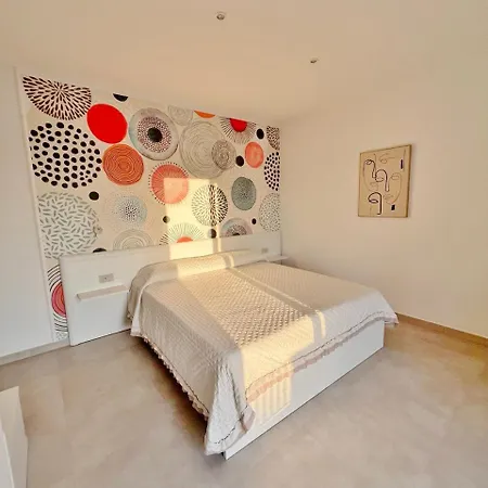 Domo Damare בית הארחה Vignola Mare